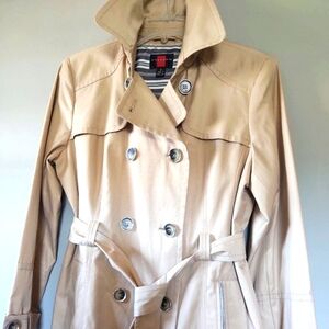 Gallery Trench•Coat~ Classic-Tan Color~ Size: Small